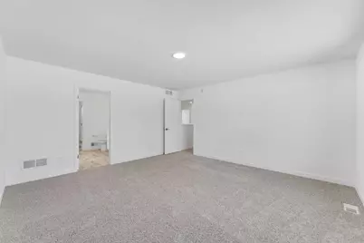 4879 Noble Drive NW, Rochester, MN 55901 - Photo 17