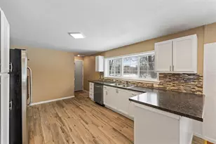 4937 Beard Ave N, Brooklyn Center, MN 55429 - Photo 7