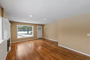 4937 Beard Ave N, Brooklyn Center, MN 55429 - Photo 3