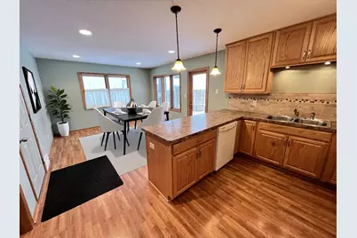 7441 Girard Avenue S, Richfield, MN 55423 - Photo 3