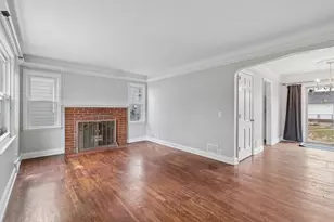 2711 Xerxes Ave N, Robbinsdale, MN 55422 - Photo 5