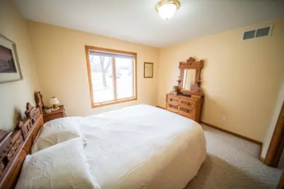 3721 Arbor Dr NW, Rochester, MN 55901 - Photo 11