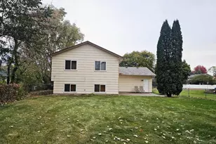 2536 131st Ave NW, Coon Rapids, MN 55448 - Photo 11