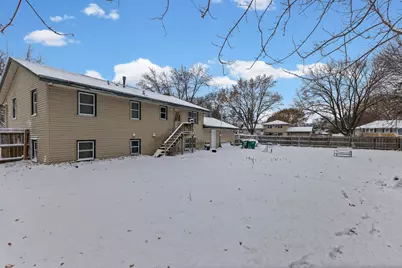 7856 Florida Circle N, Brooklyn Park, MN 55445 - Photo 29