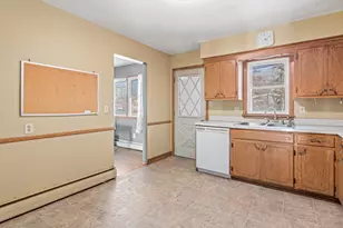 7856 Florida Cir N, Brooklyn Park, MN 55445 - Photo 11