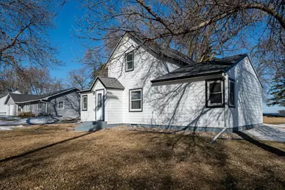 204 McLaughlin Avenue W, Kandiyohi, MN 56251 - Photo 39