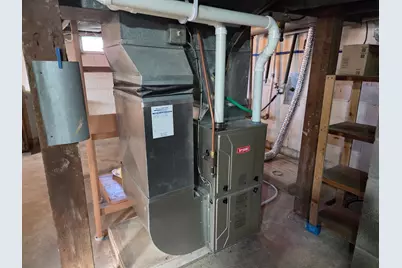 204 McLaughlin Avenue W, Kandiyohi, MN 56251 - Photo 25