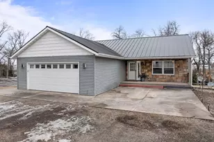 23371 650th Ave, Alden, MN 56009 - Photo 43