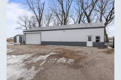 23371 650th Avenue, Alden, MN 56009 - Photo 5