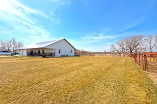 2253 Mitchell Ave NW, Annandale, MN 55302 - Photo 3