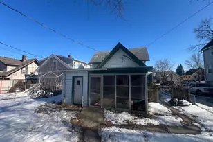 1069 Earl St, Saint Paul, MN 55106 - Photo 9