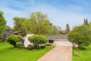 17950 3rd Ave N, Plymouth, MN 55447 - Photo 1