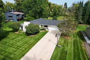 17950 3rd Ave N, Plymouth, MN 55447 - Photo 51