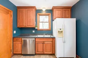 2330 Roosevelt St NE, Minneapolis, MN 55418 - Photo 15