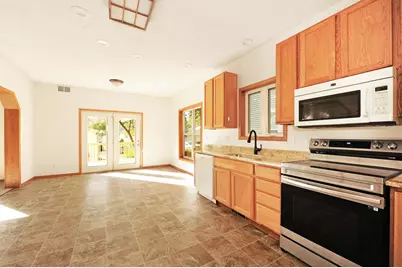 1065 23rd Avenue SE, Minneapolis, MN 55414 - Photo 3