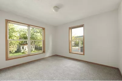 1065 23rd Avenue SE, Minneapolis, MN 55414 - Photo 11