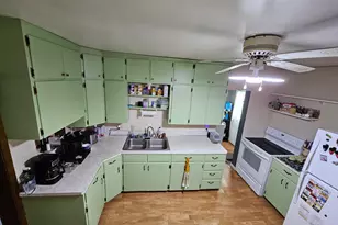 307 Leslie Ave W, Clarissa, MN 56440 - Photo 9