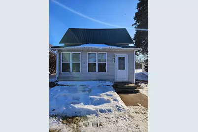 307 Leslie Avenue W, Clarissa, MN 56440 - Photo 1