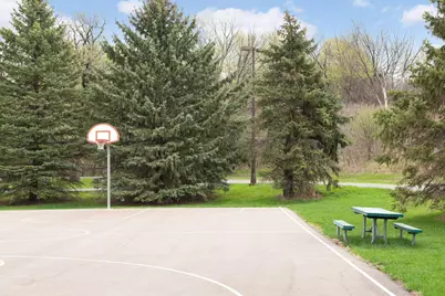 8682 Flamingo Drive, Chanhassen, MN 55317 - Photo 41