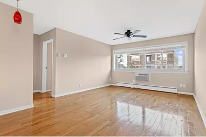 1800 Lasalle Avenue #201, Minneapolis, MN 55403 - Photo 5