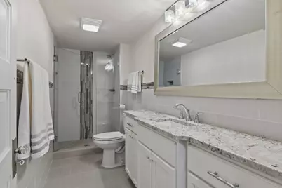 1820 Girard Avenue S, Minneapolis, MN 55403 - Photo 47