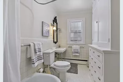 1820 Girard Avenue S, Minneapolis, MN 55403 - Photo 39