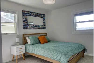 8112 N Shore Trail N, Forest Lake, MN 55025 - Photo 33