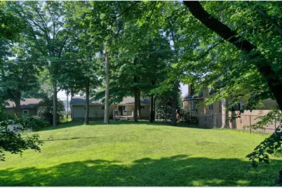 8112 N Shore Trail N, Forest Lake, MN 55025 - Photo 13