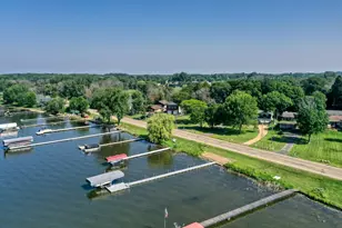 8112 N Shr Trl N, Forest Lake, MN 55025 - Photo 15