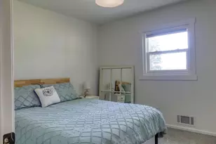 8112 N Shr Trl N, Forest Lake, MN 55025 - Photo 31