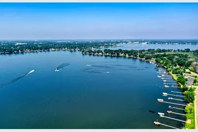 8112 N Shore Trail N, Forest Lake, MN 55025 - Photo 17