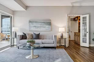 1201 Yale Pl, Minneapolis, MN 55403 - Photo 7