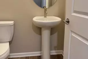 906 Woodlawn Ave, Saint Paul, MN 55116 - Photo 11