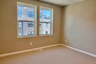 906 Woodlawn Ave, Saint Paul, MN 55116 - Photo 29