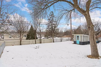 9015 Stanlen Road, Saint Louis Park, MN 55426 - Photo 35