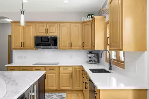 2780 Alamo Cir NE, Blaine, MN 55449 - Photo 17