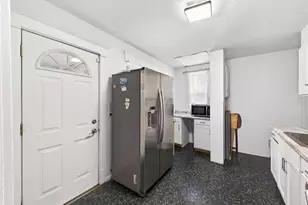 1311 Pacific St, Saint Paul, MN 55106 - Photo 13