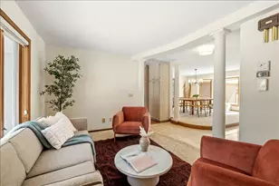 8681 144th St Ct, Apple Valley, MN 55124 - Photo 9