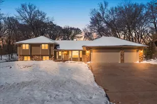 8681 144th St Ct, Apple Valley, MN 55124 - Photo 1