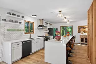 3225 Wellington Ln N, Plymouth, MN 55441 - Photo 3