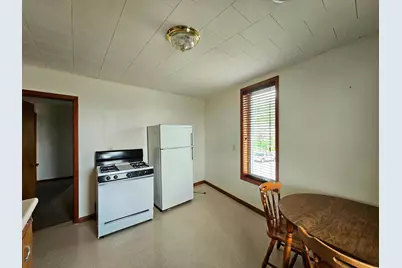 101 W Main Street, Spring Grove, MN 55974 - Photo 17