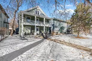 2420 4th Ave S, Minneapolis, MN 55404 - Photo 3