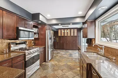 434 Yosemite Avenue N, Golden Valley, MN 55422 - Photo 15