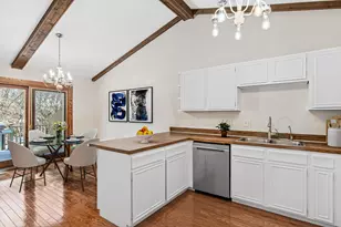 6844 Buckingham Ct, Woodbury, MN 55125 - Photo 9