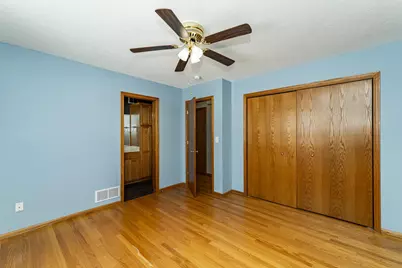 902 Berg Boulevard SE, Stewartville, MN 55976 - Photo 15