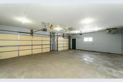 902 Berg Boulevard SE, Stewartville, MN 55976 - Photo 31