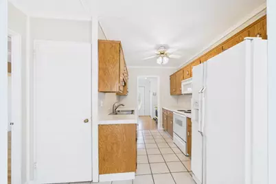 406 Franklin Street S, Glenwood, MN 56334 - Photo 11