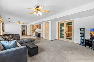 4180 Columbine Ct, Vadnais Heights, MN 55127 - Photo 33