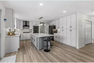 4180 Columbine Court, Vadnais Heights, MN 55127 - Photo 3