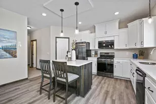 1984 Norma Wy, Lino Lakes, MN 55038 - Photo 7